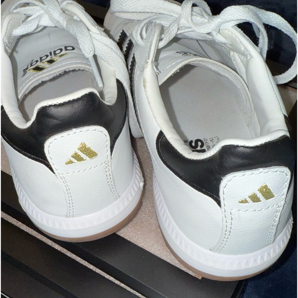 Athletic shoes. Black and white. NOTSAMBAS. Size 8.5 - Picture 3 of 10